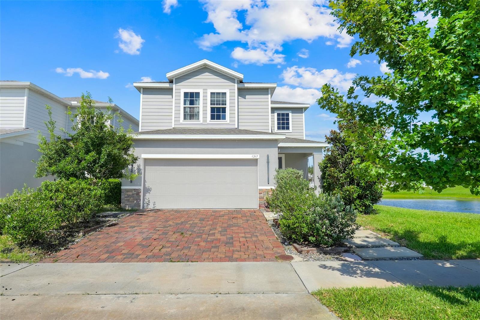 Single Family Residence em KISSIMMEE, FL - Daniel Dourado