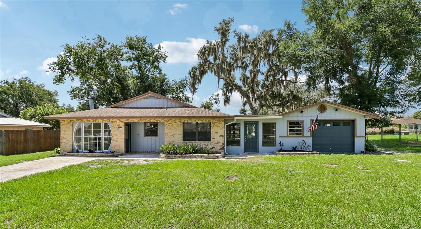 Single Family Residence em LAKELAND, FL - Daniel Dourado