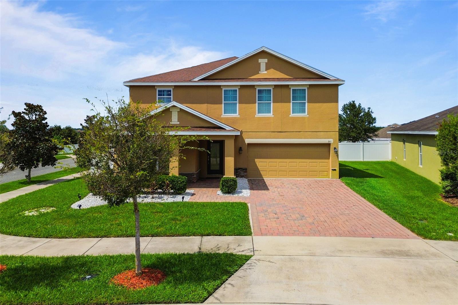 Single Family Residence em GROVELAND, FL - Daniel Dourado