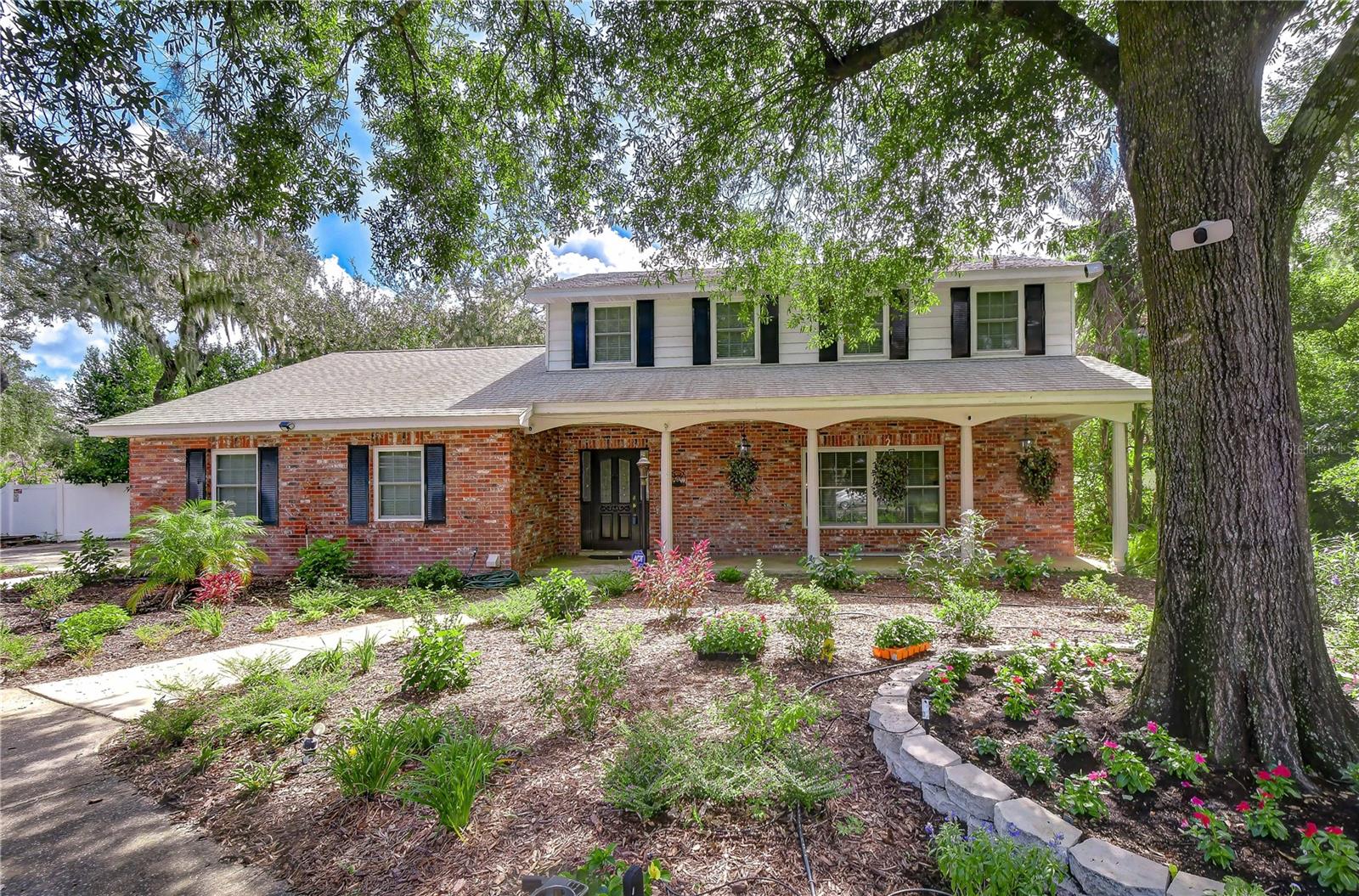 Single Family Residence em BRANDON, FL - Daniel Dourado