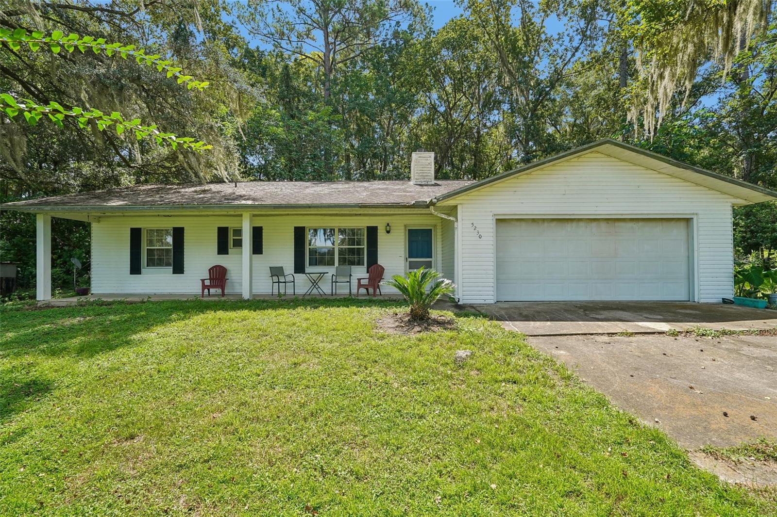 Single Family Residence em REDDICK, FL - Daniel Dourado