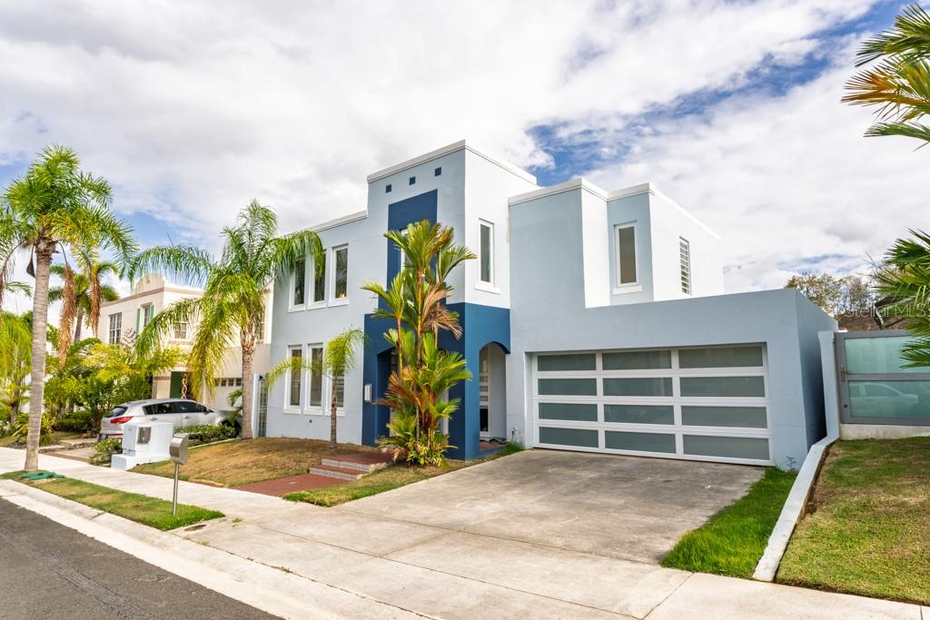 Single Family Residence in TRUJILLO ALTO, PR - Daniel Dourado