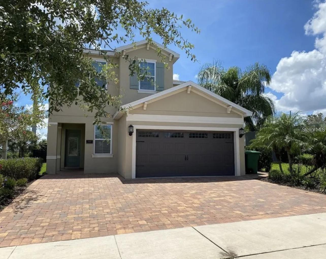 Single Family Residence em KISSIMMEE, FL - Daniel Dourado