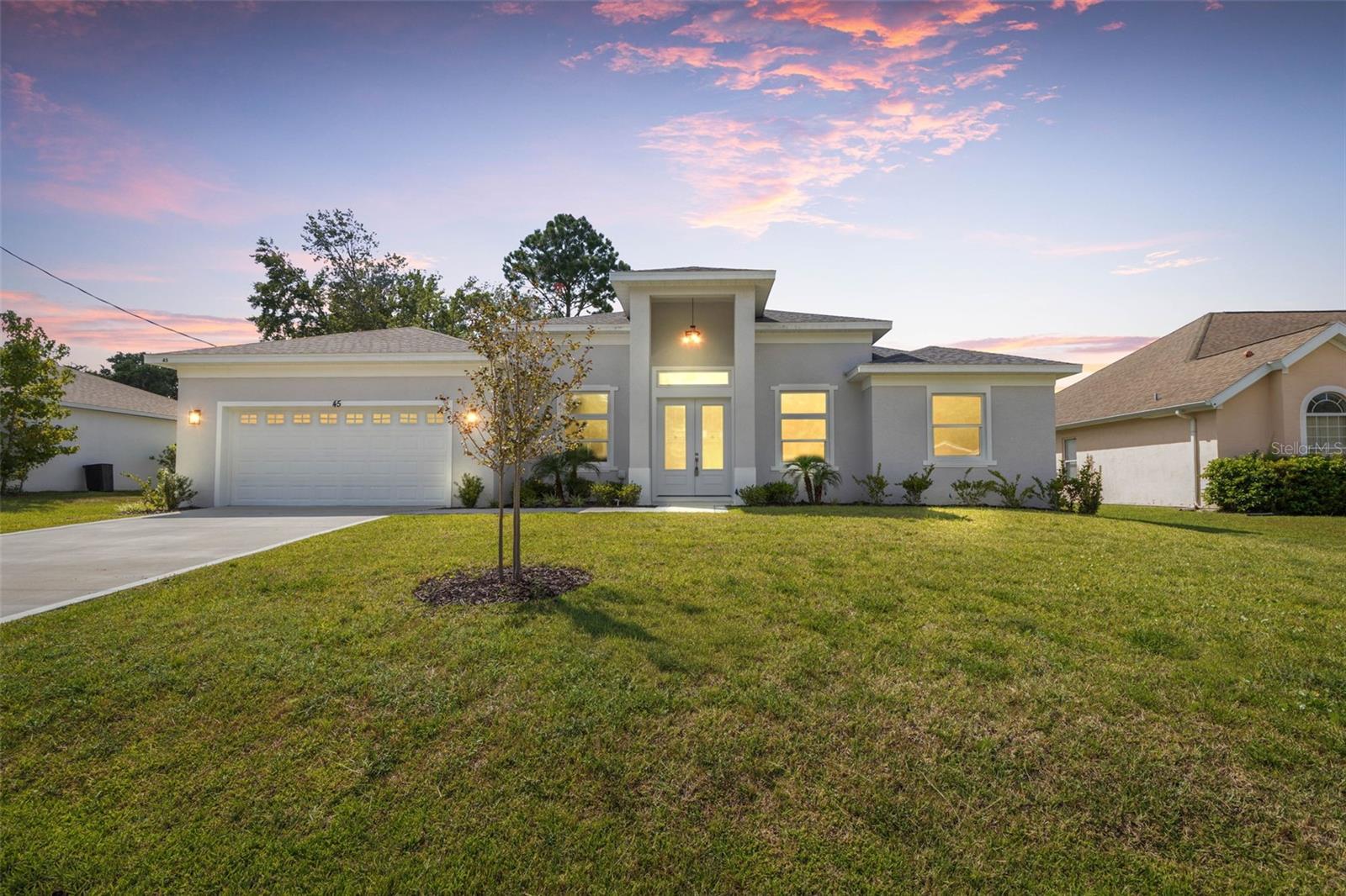 Single Family Residence em PALM COAST, FL - Daniel Dourado