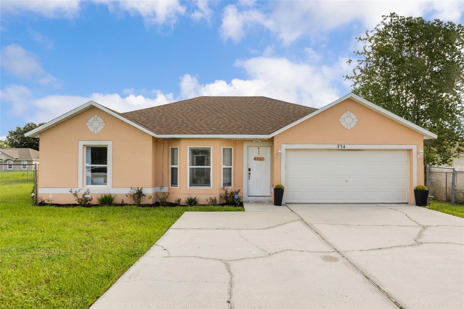 Single Family Residence em KISSIMMEE, FL - Daniel Dourado