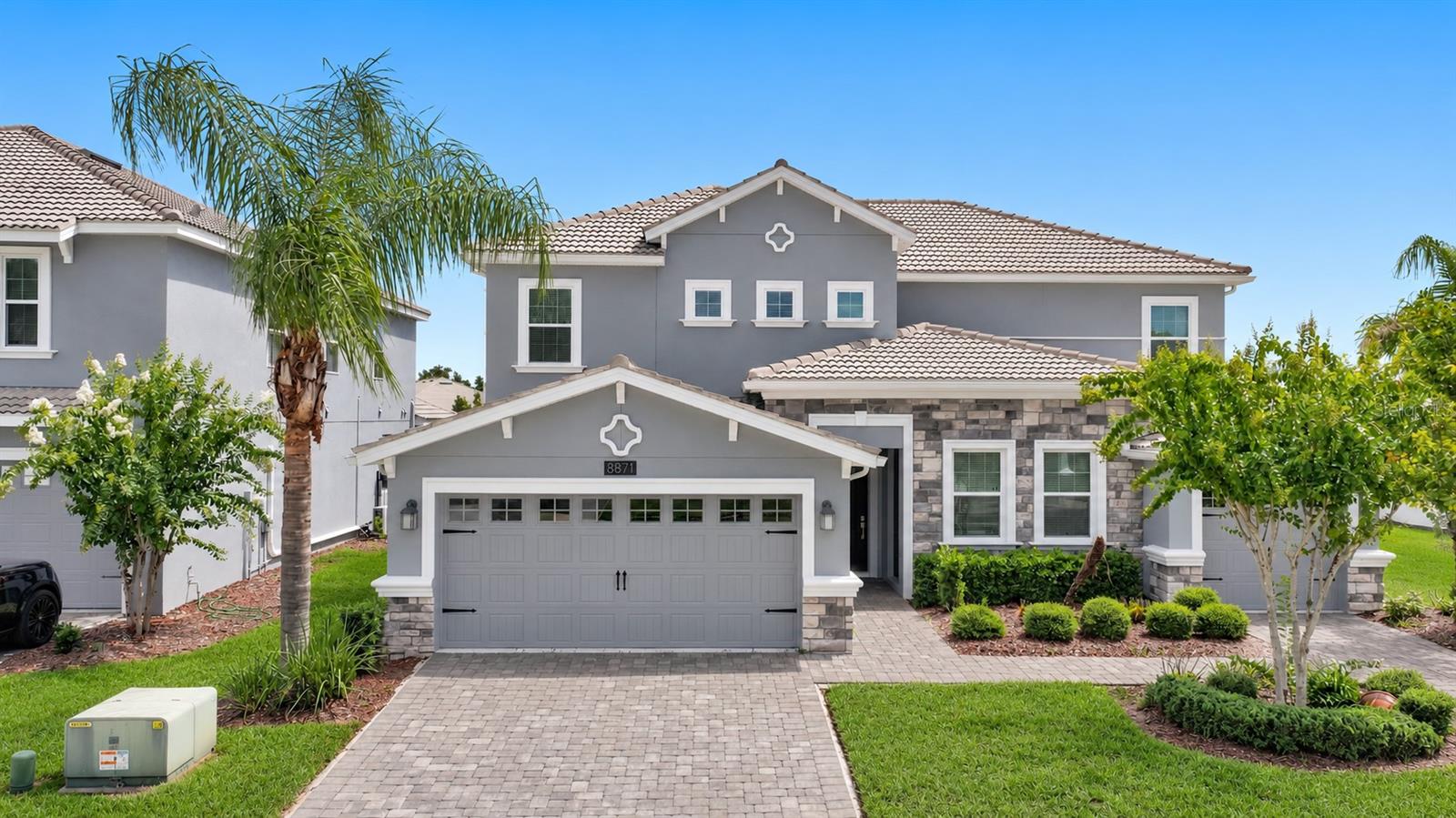 Single Family Residence em DAVENPORT, FL - Daniel Dourado