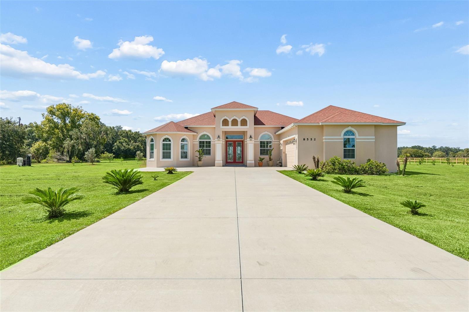 Single Family Residence em PLANT CITY, FL - Daniel Dourado