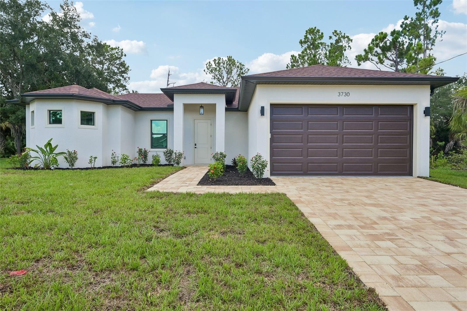 Single Family Residence in NORTH PORT, FL - Daniel Dourado