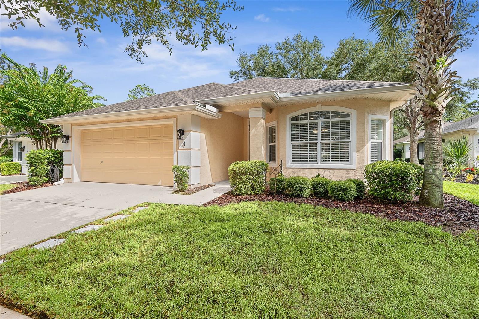 Single Family Residence em PALM COAST, FL - Daniel Dourado