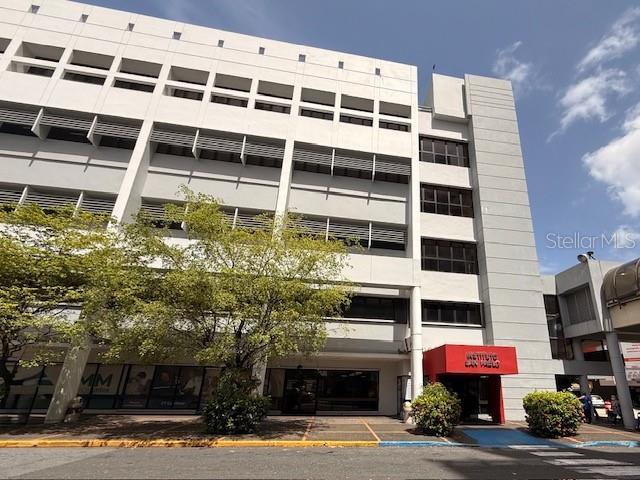 Medical Office em BAYAMON, PR - Daniel Dourado