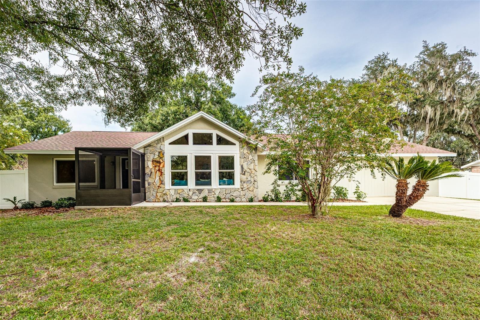 Single Family Residence em LAKELAND, FL - Daniel Dourado