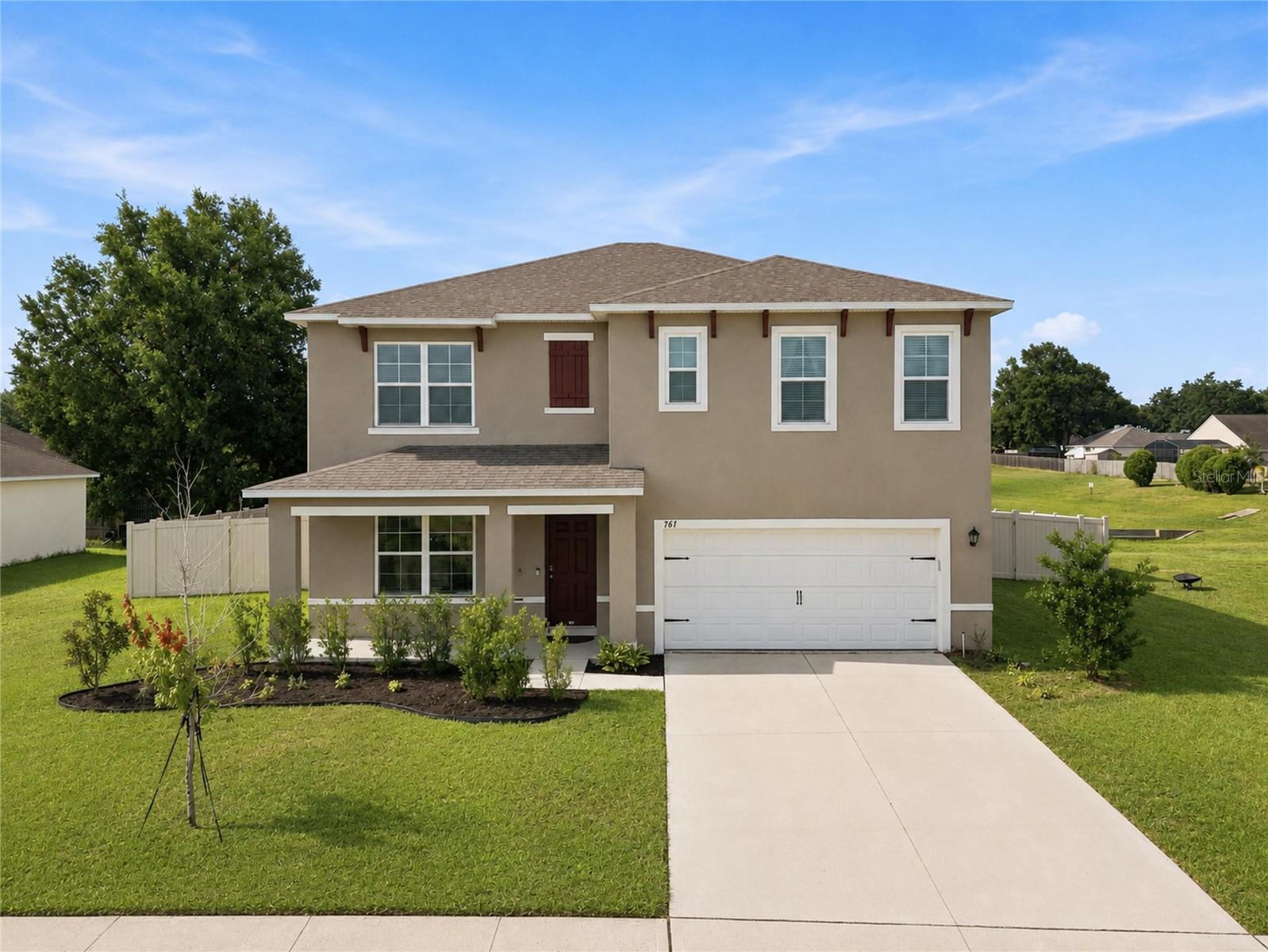 Single Family Residence in AUBURNDALE, FL - Daniel Dourado