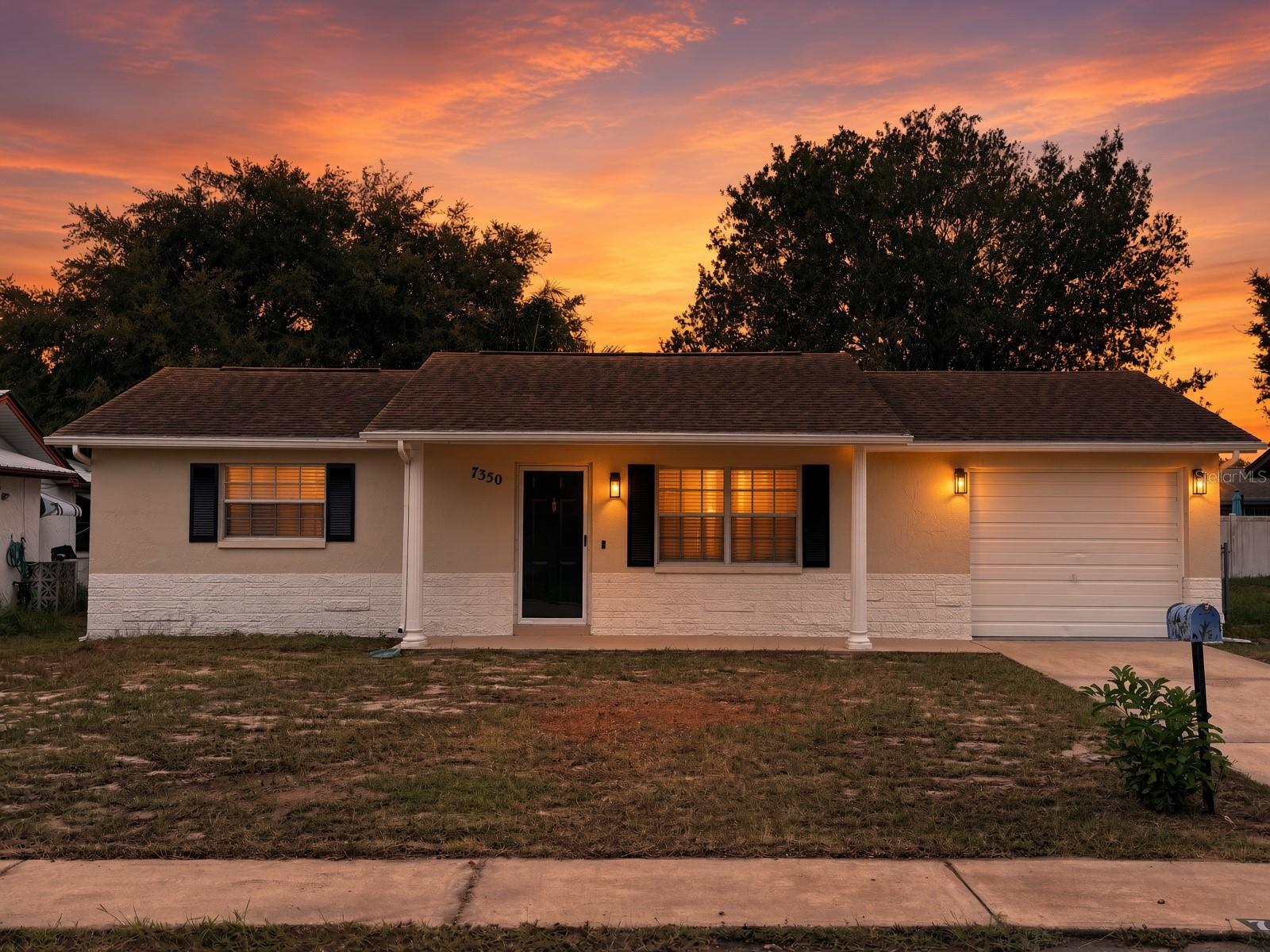 Single Family Residence em PORT RICHEY, FL - Daniel Dourado