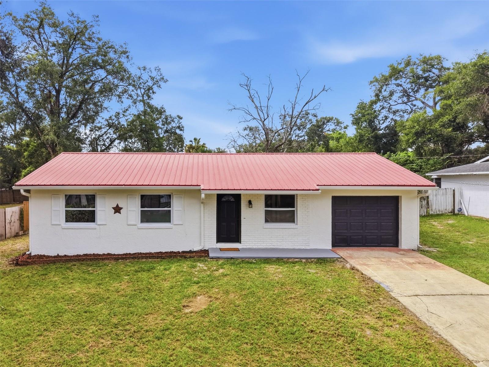 Single Family Residence em ORANGE CITY, FL - Daniel Dourado