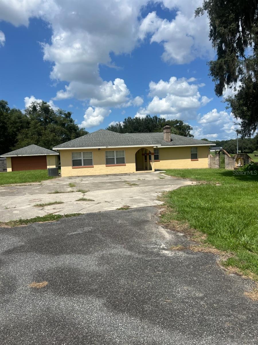 Single Family Residence em OCALA, FL - Daniel Dourado