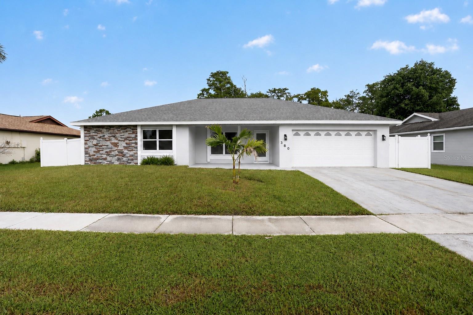 Single Family Residence em KISSIMMEE, FL - Daniel Dourado