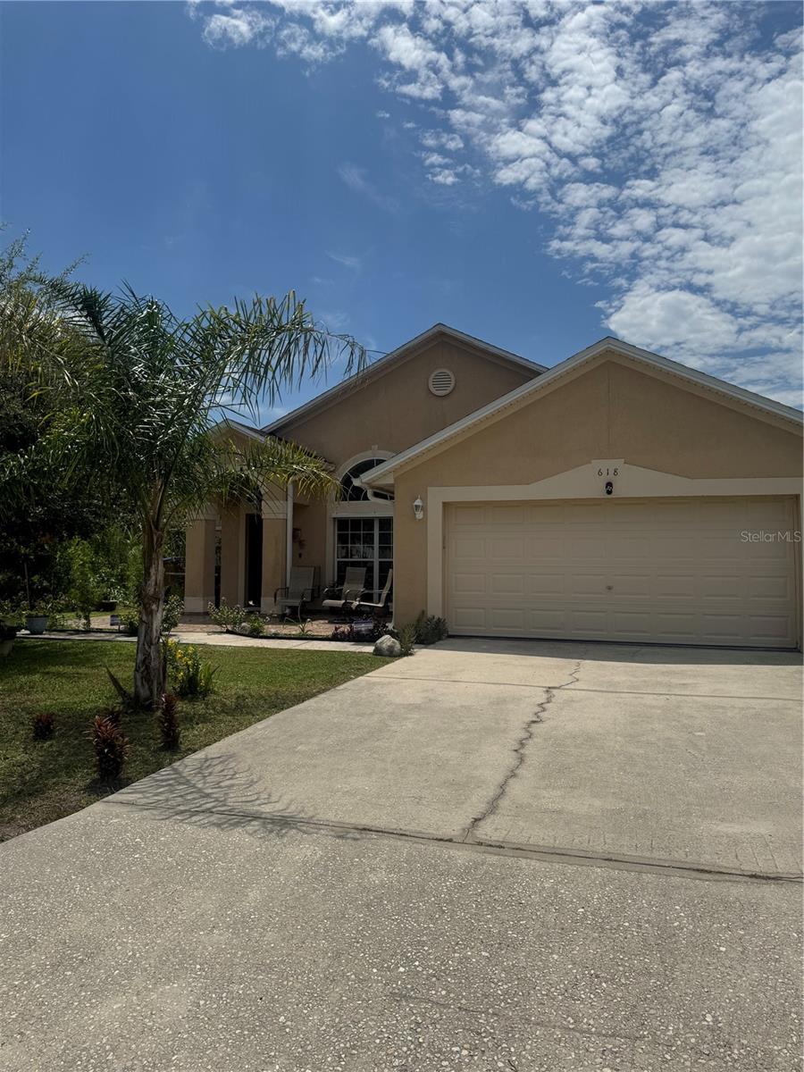 Single Family Residence em KISSIMMEE, FL - Daniel Dourado