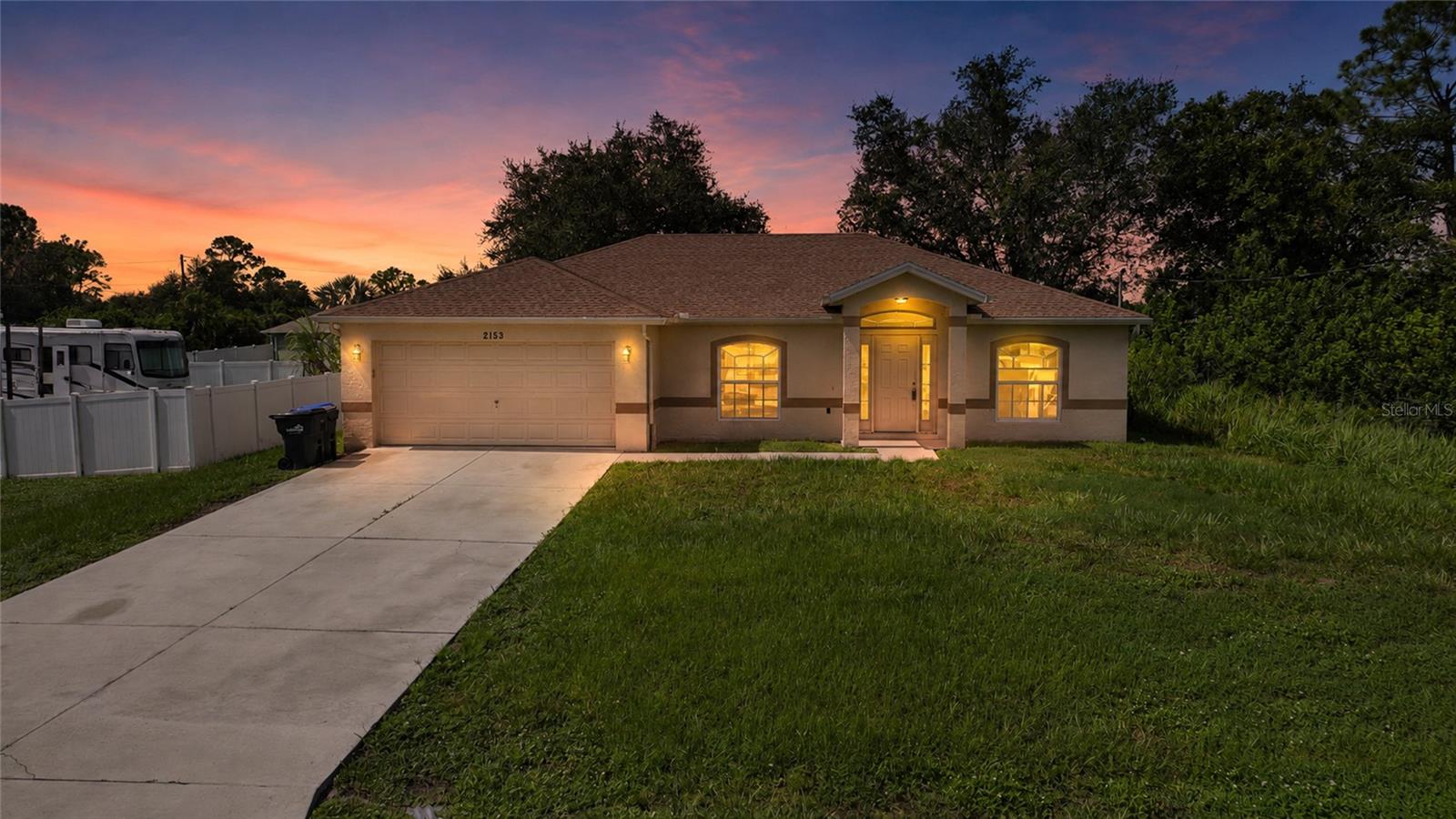 Single Family Residence in NORTH PORT, FL - Daniel Dourado