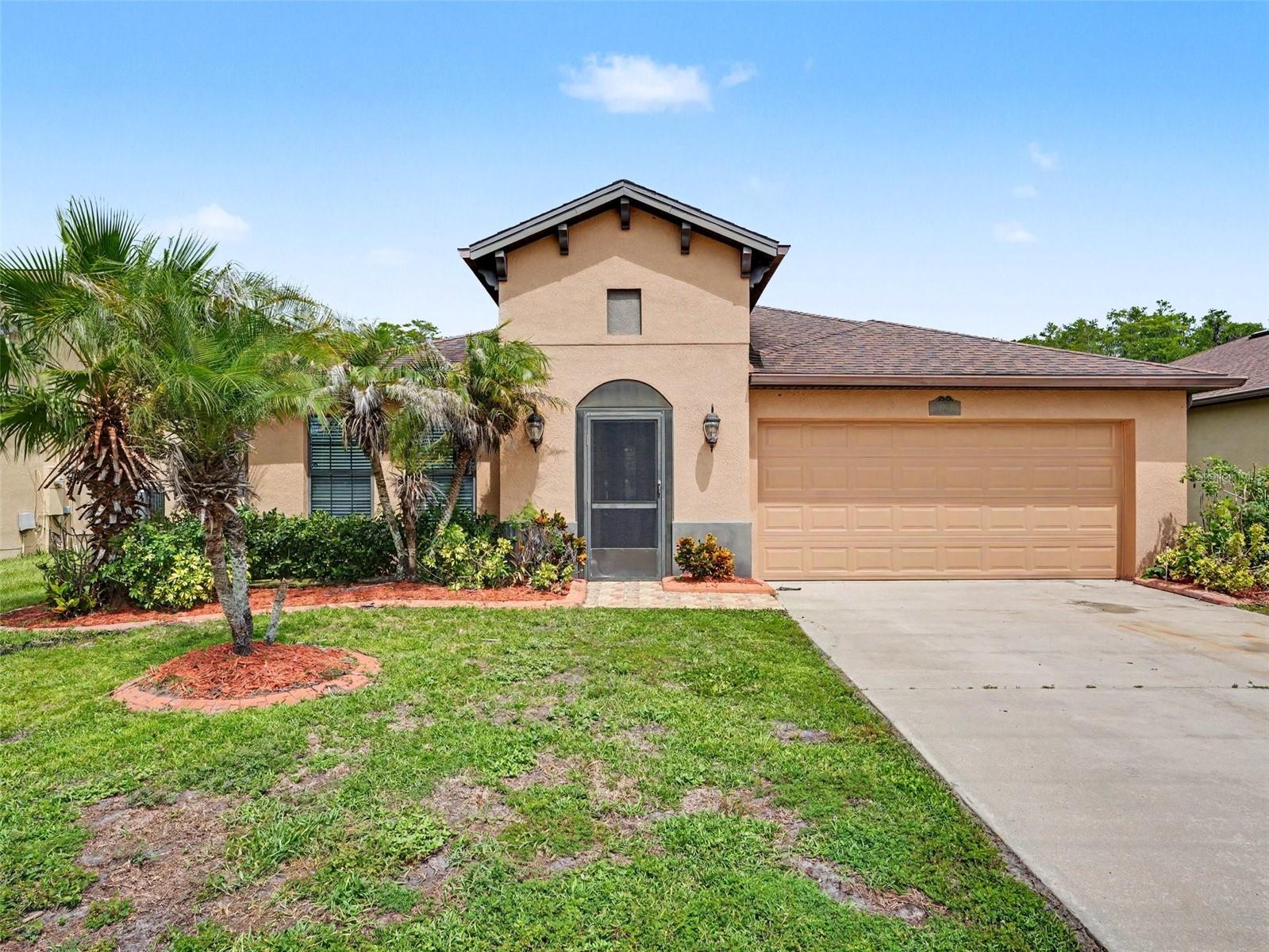 Single Family Residence em KISSIMMEE, FL - Daniel Dourado