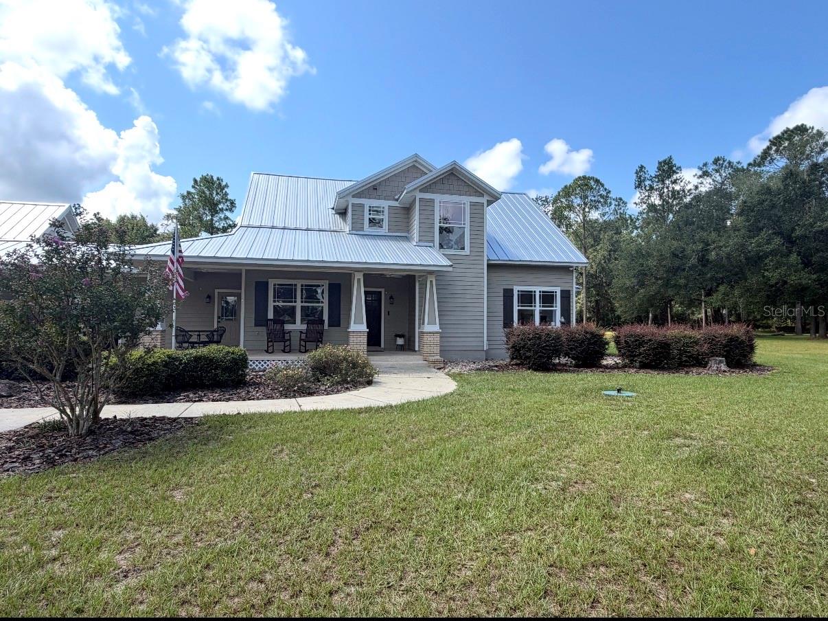 Single Family Residence in HIGH SPRINGS, FL - Daniel Dourado