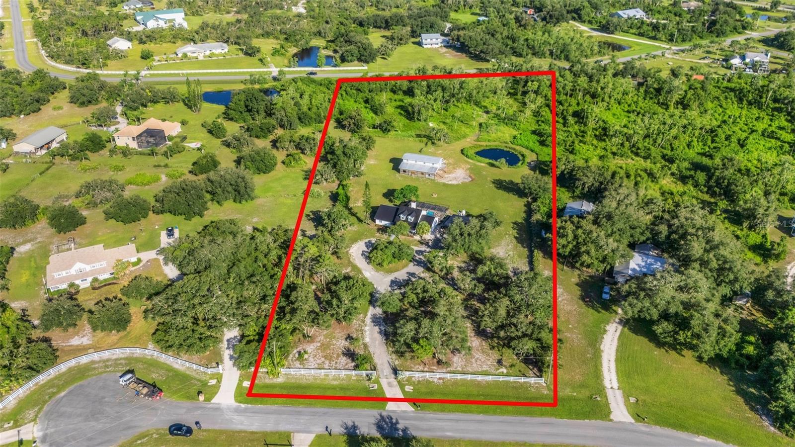 Single Family Residence em MYAKKA CITY, FL - Daniel Dourado