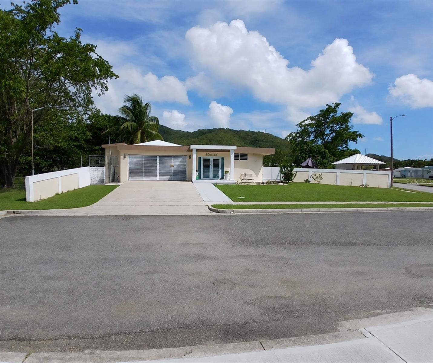 Single Family Residence em CEIBA, PR - Daniel Dourado