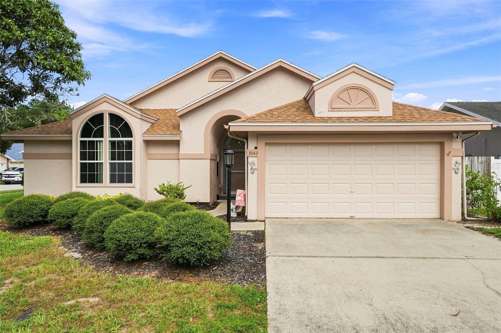 Single Family Residence em NEW PORT RICHEY, FL - Daniel Dourado