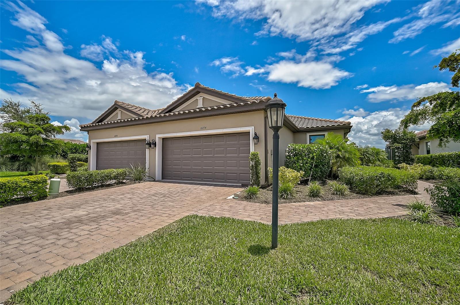 Villa in SARASOTA, FL - Daniel Dourado