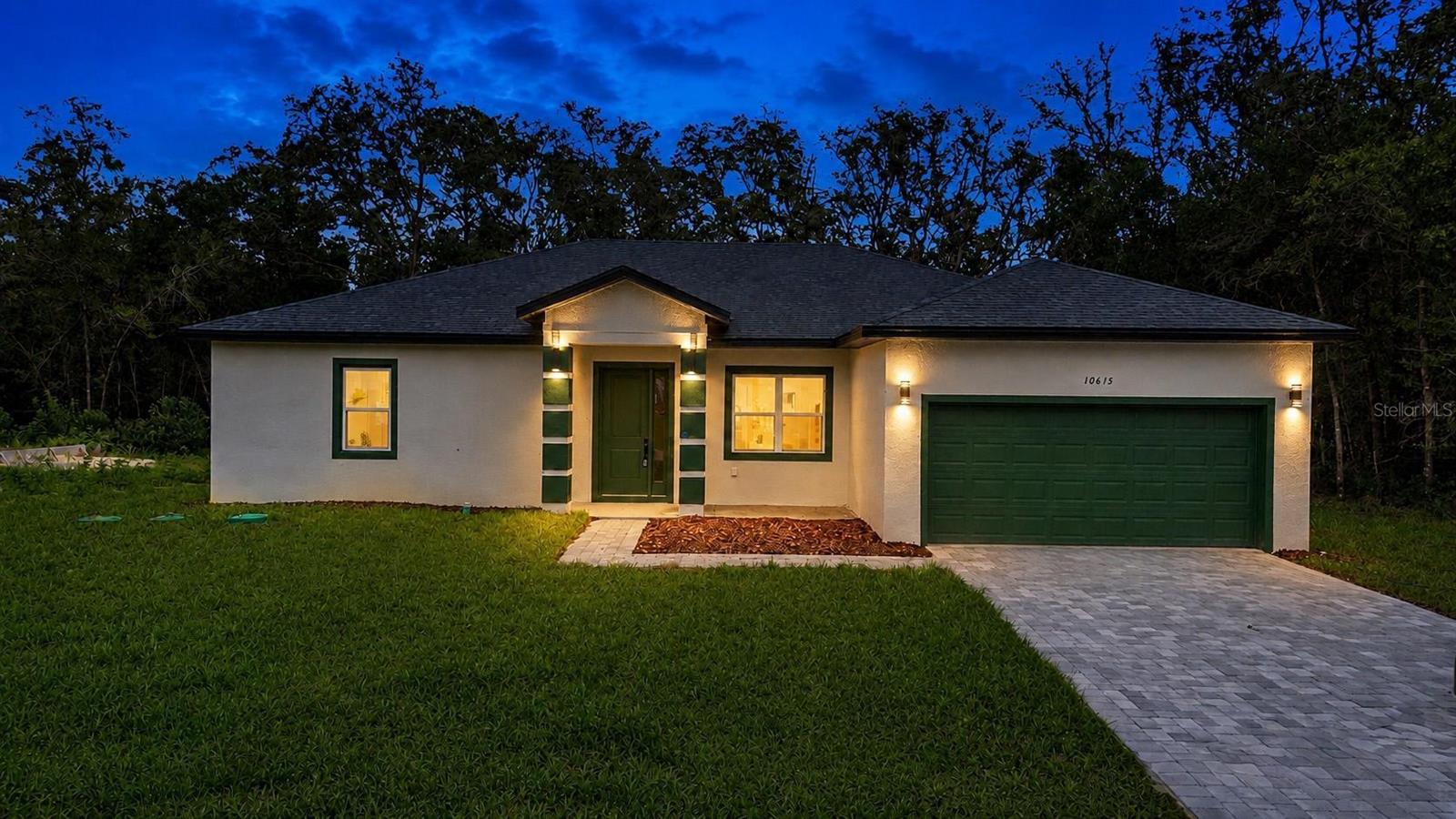 Single Family Residence em CITRUS SPRINGS, FL - Daniel Dourado