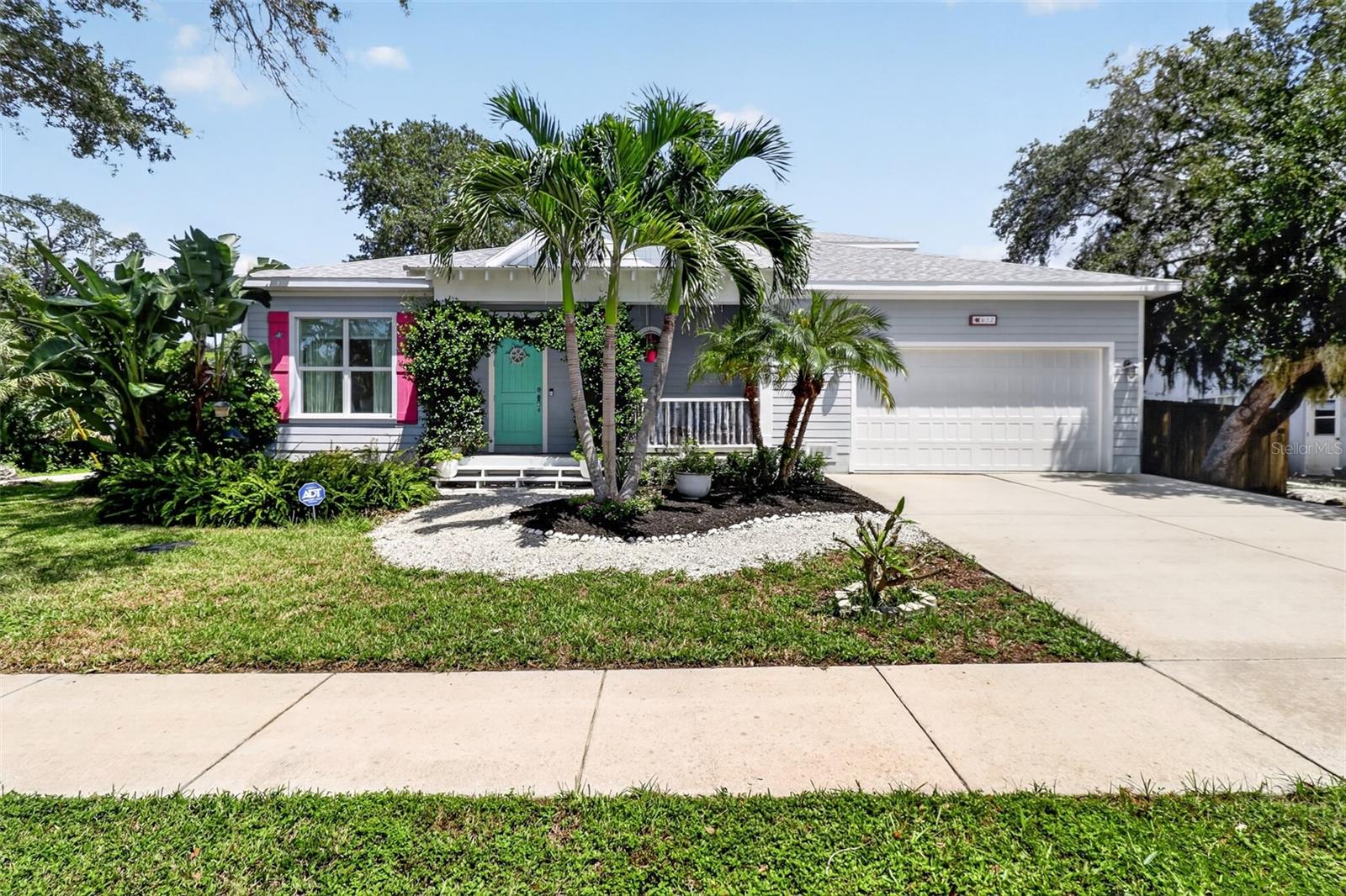 Single Family Residence em TARPON SPRINGS, FL - Daniel Dourado