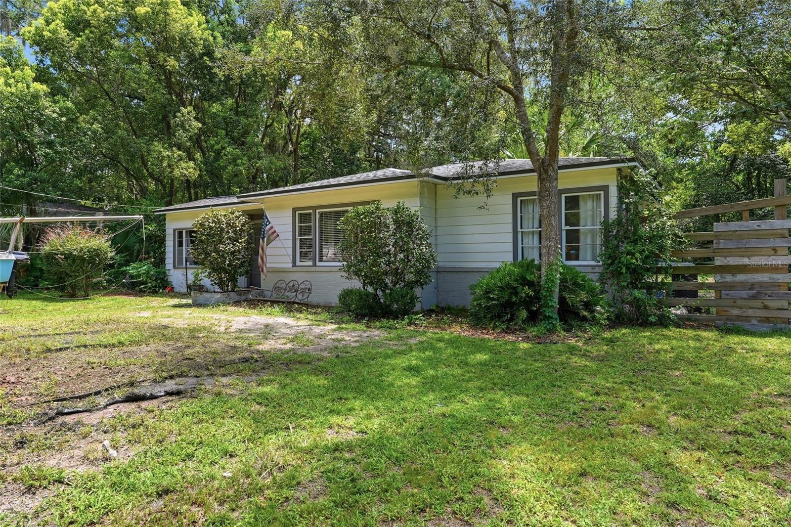 Single Family Residence em GAINESVILLE, FL - Daniel Dourado
