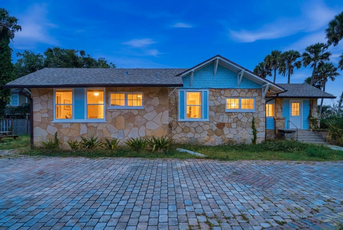 Single Family Residence em PORT ORANGE, FL - Daniel Dourado
