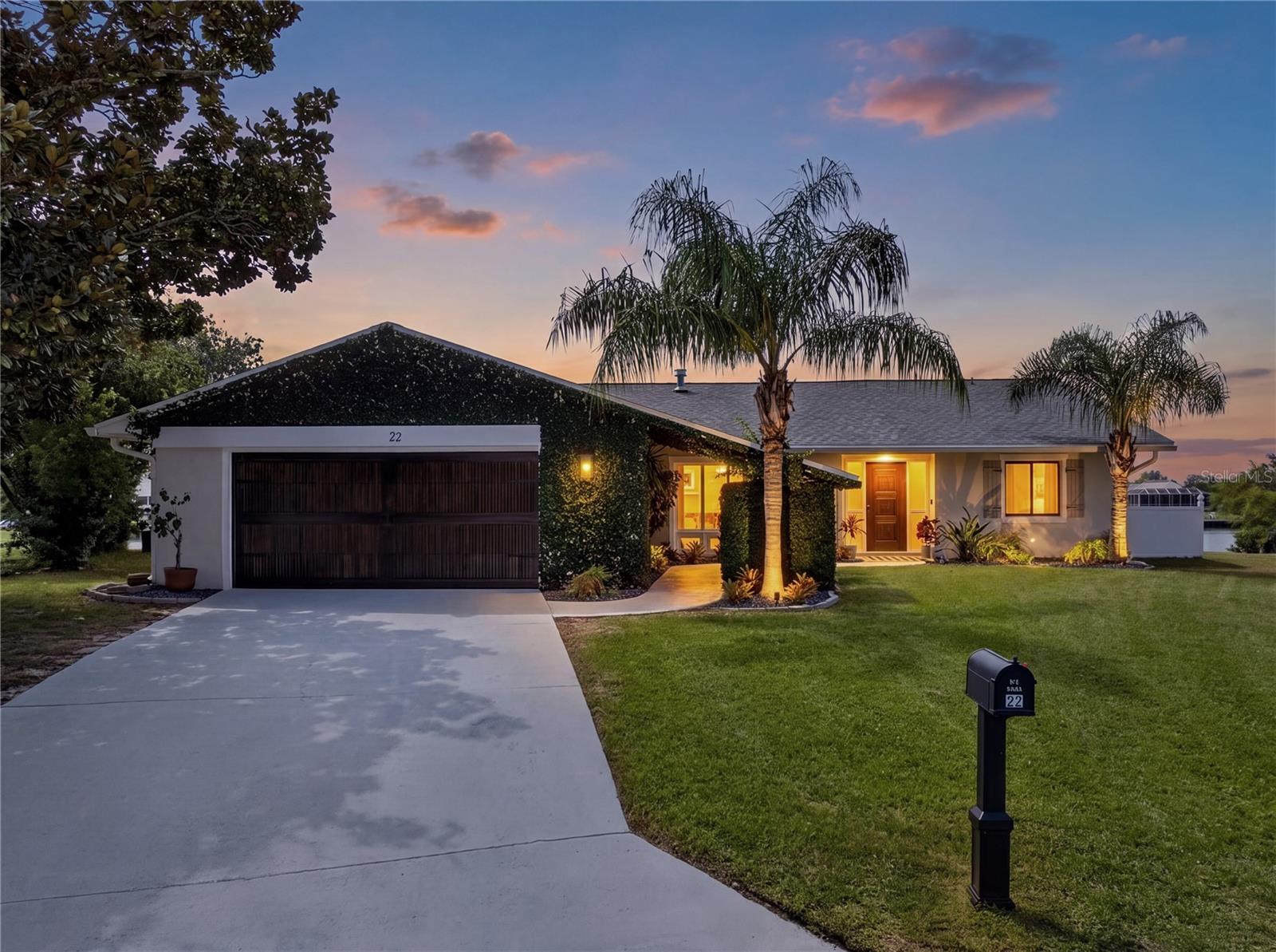 Single Family Residence em PALM COAST, FL - Daniel Dourado