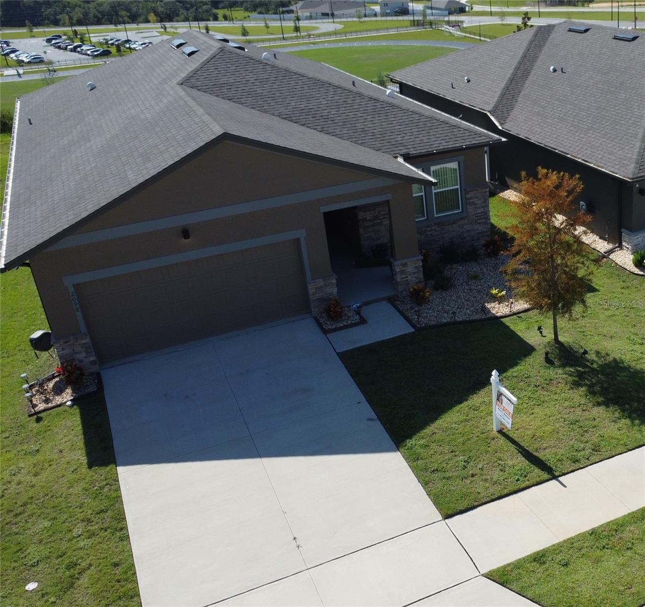 Single Family Residence em MINNEOLA, FL - Daniel Dourado
