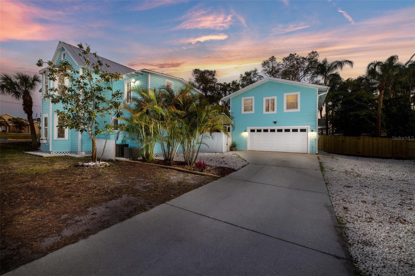 Single Family Residence em PALM HARBOR, FL - Daniel Dourado