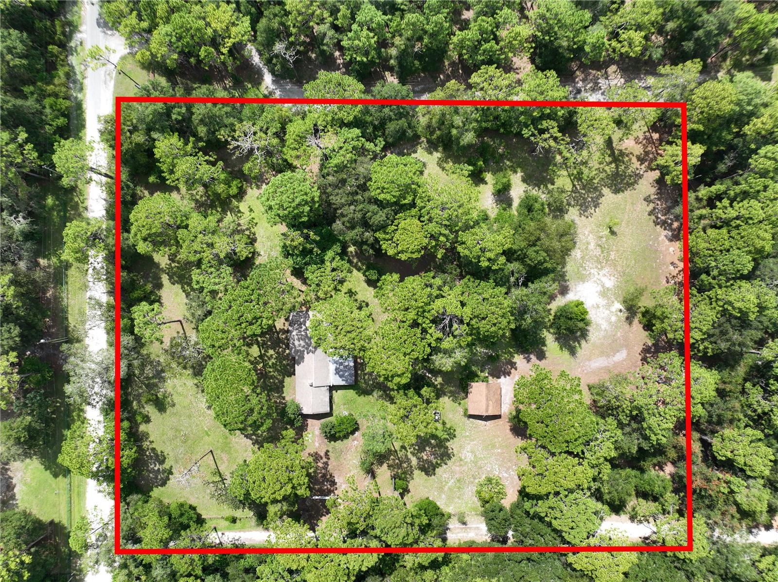 Single Family Residence em BROOKSVILLE, FL - Daniel Dourado