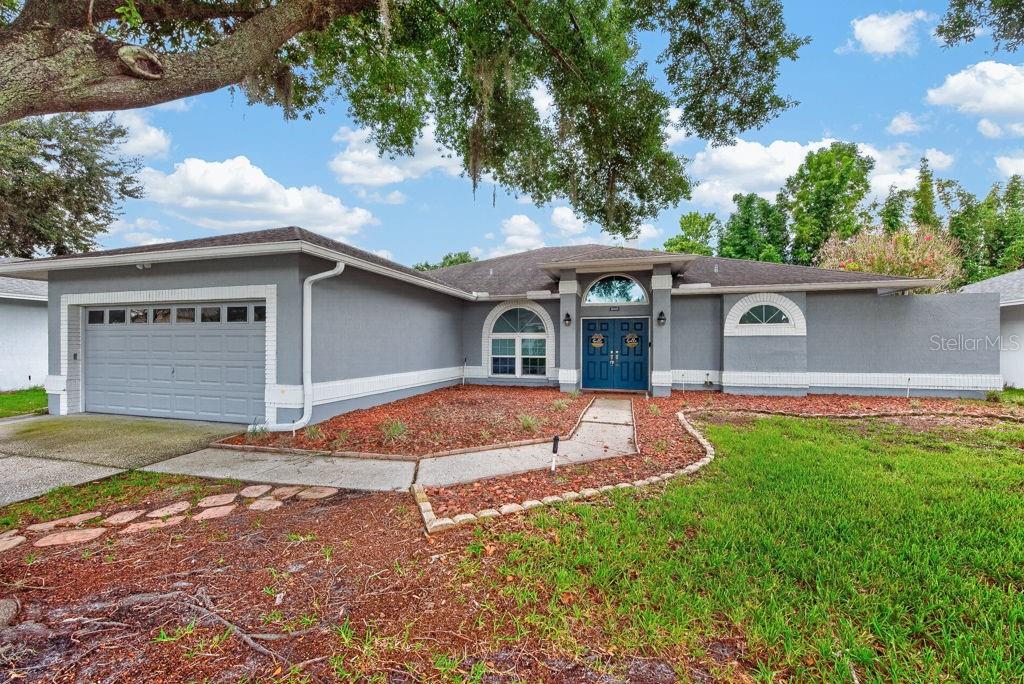 Single Family Residence em LUTZ, FL - Daniel Dourado