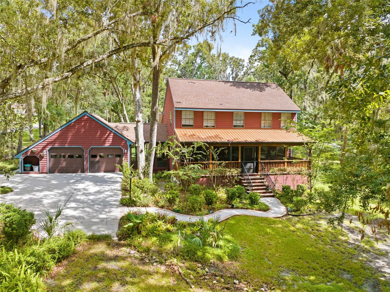Single Family Residence em BROOKSVILLE, FL - Daniel Dourado