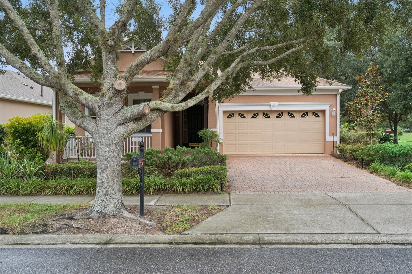 Single Family Residence em GROVELAND, FL - Daniel Dourado