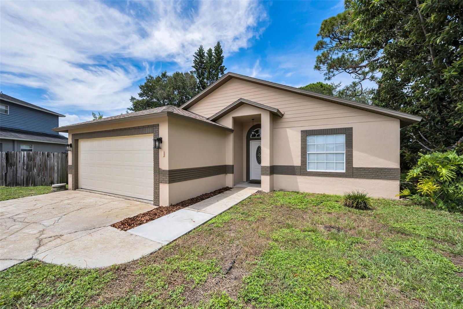 Single Family Residence em CLEARWATER, FL - Daniel Dourado
