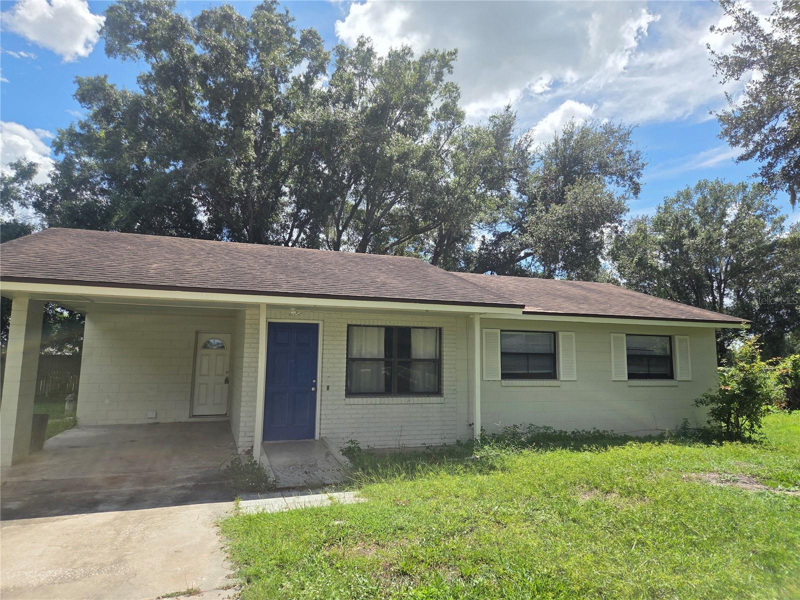 Single Family Residence em PLANT CITY, FL - Daniel Dourado
