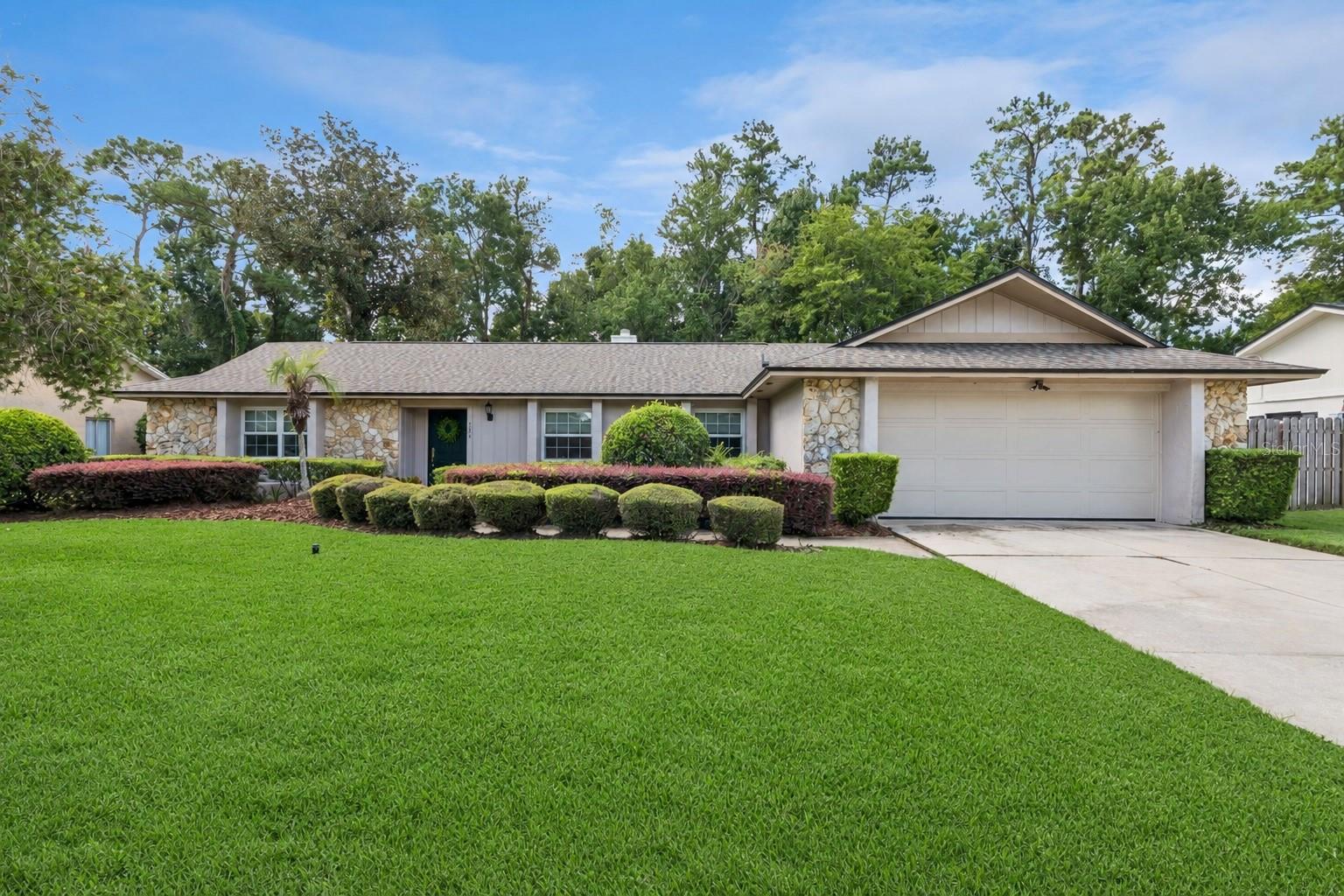 Single Family Residence em LONGWOOD, FL - Daniel Dourado