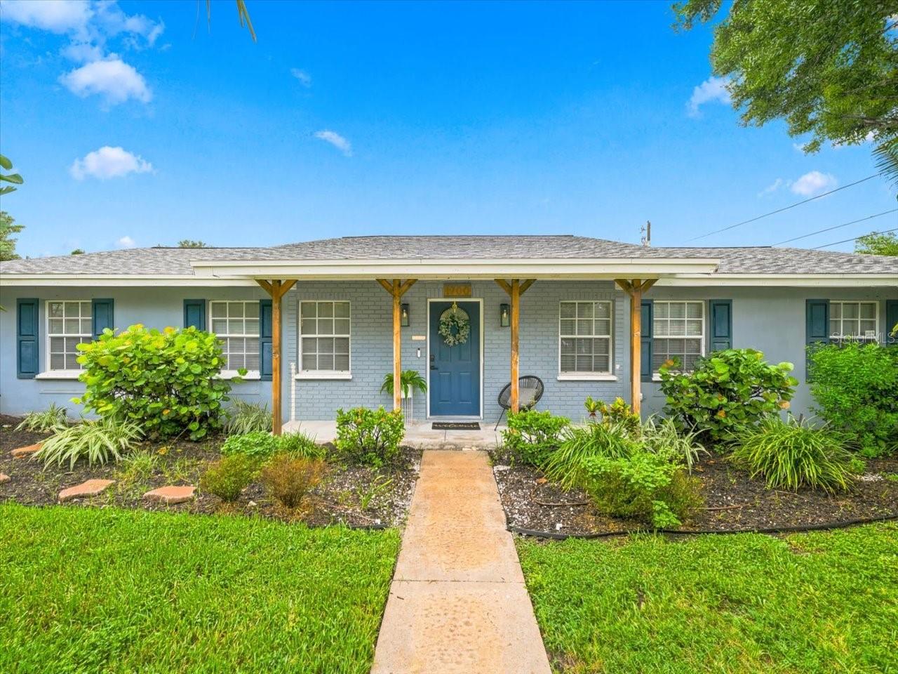 Single Family Residence em CLEARWATER, FL - Daniel Dourado