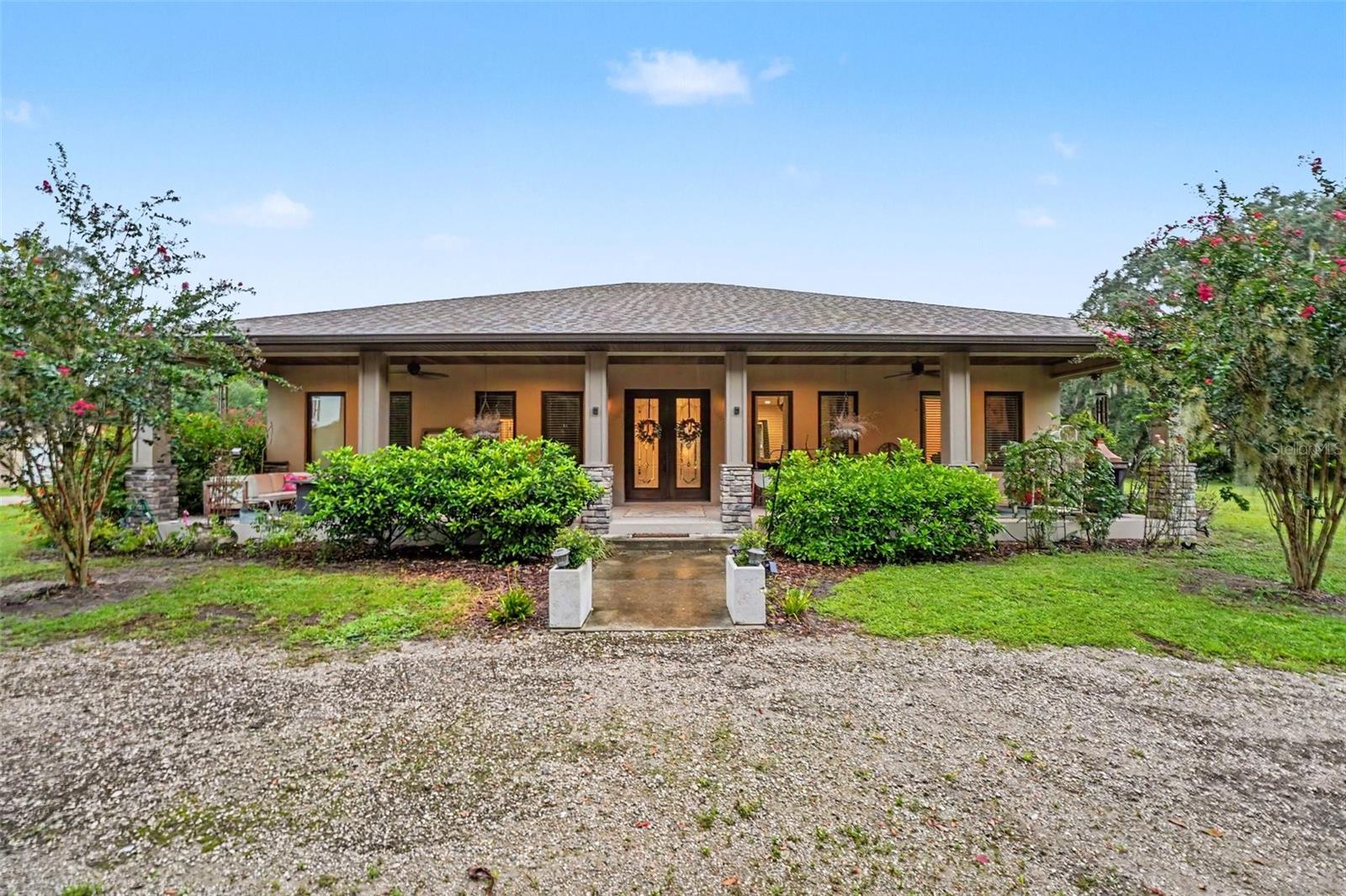 Single Family Residence em PLANT CITY, FL - Daniel Dourado