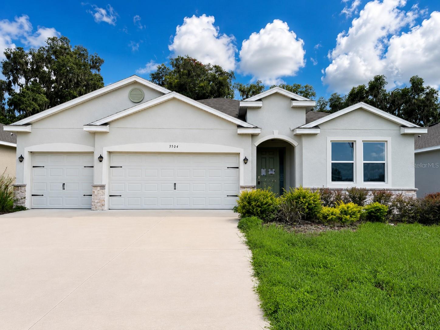 Single Family Residence em PLANT CITY, FL - Daniel Dourado