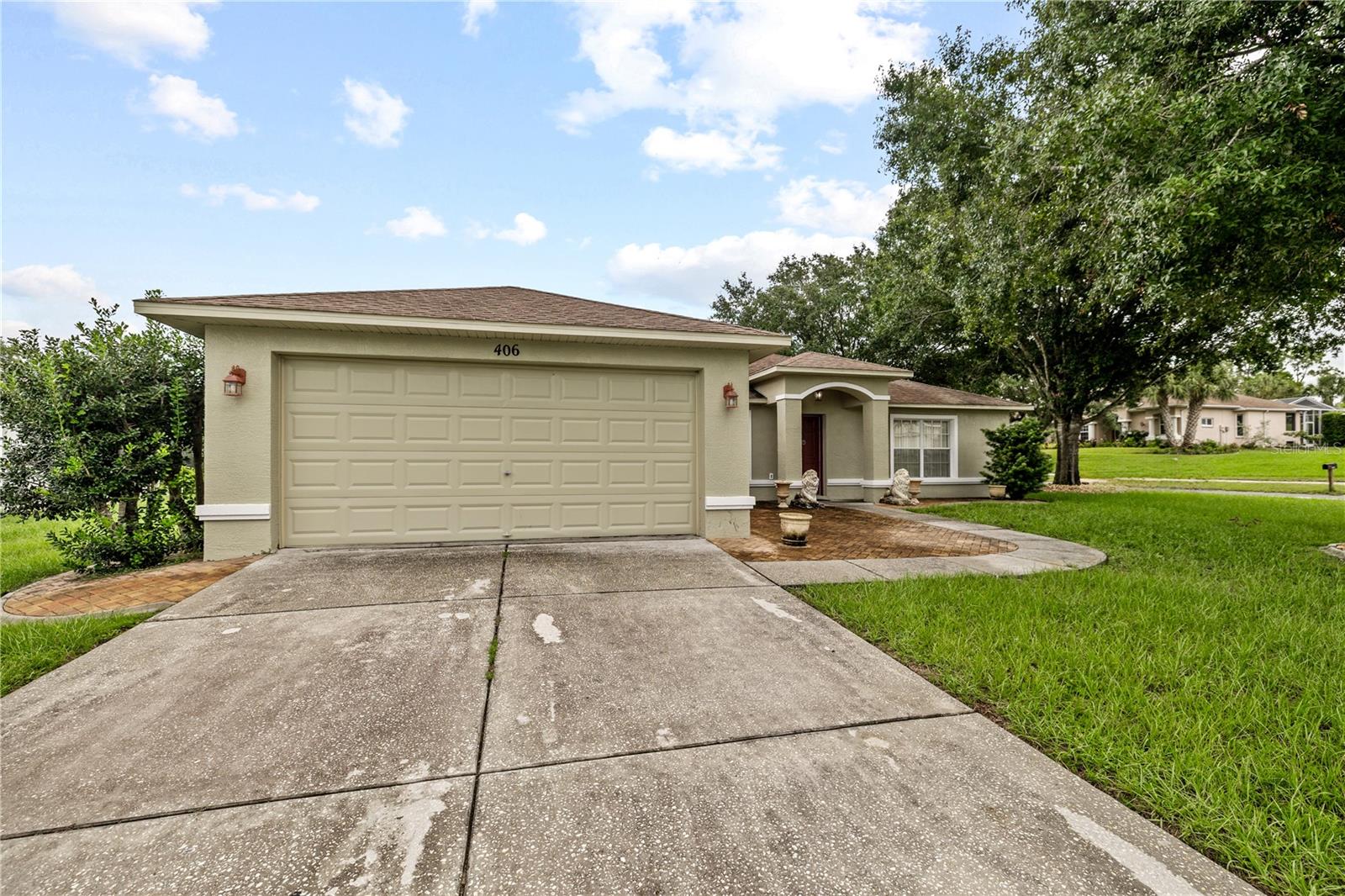 Single Family Residence em SPRING HILL, FL - Daniel Dourado