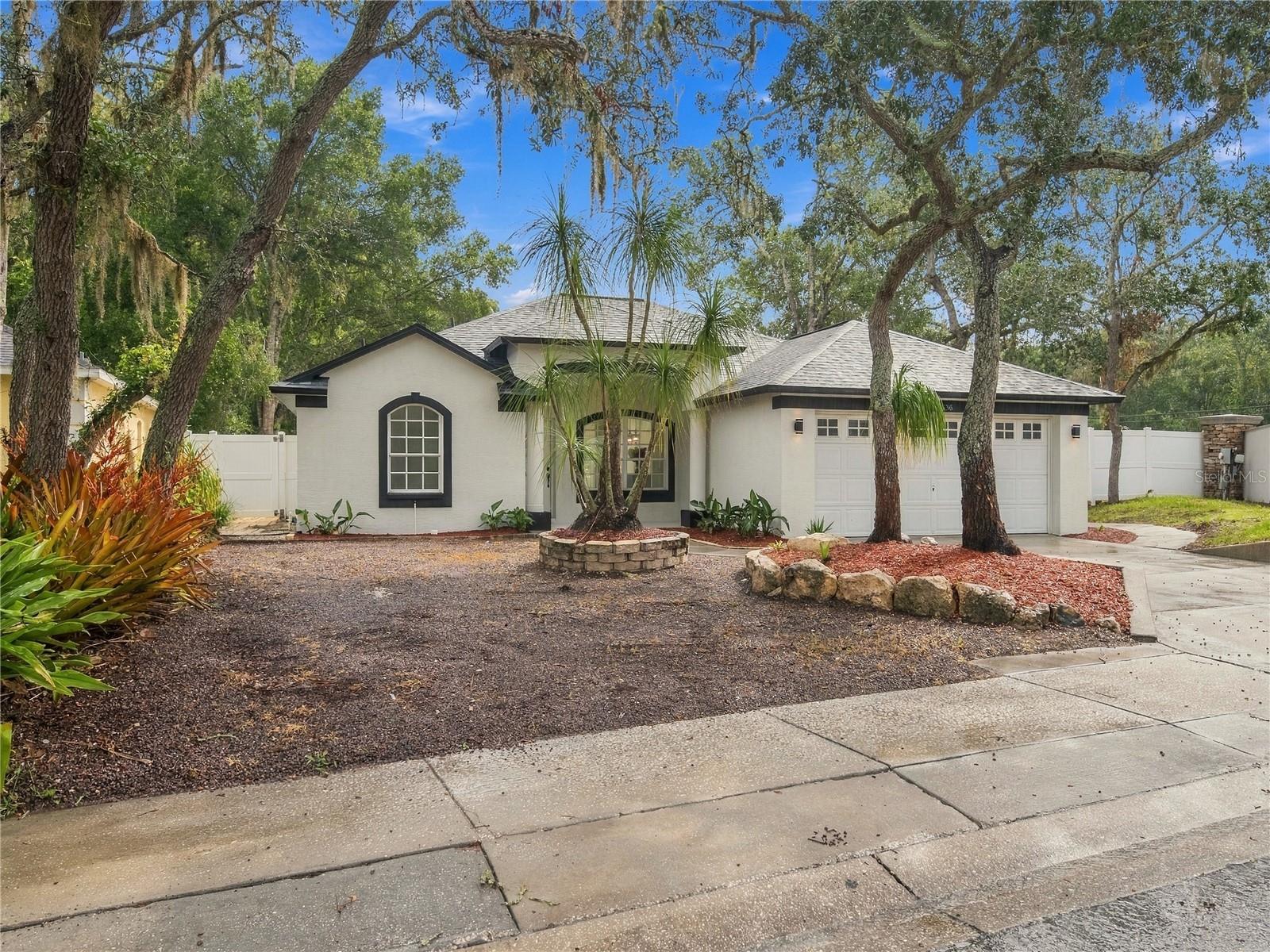 Single Family Residence in NEW PORT RICHEY, FL - Daniel Dourado