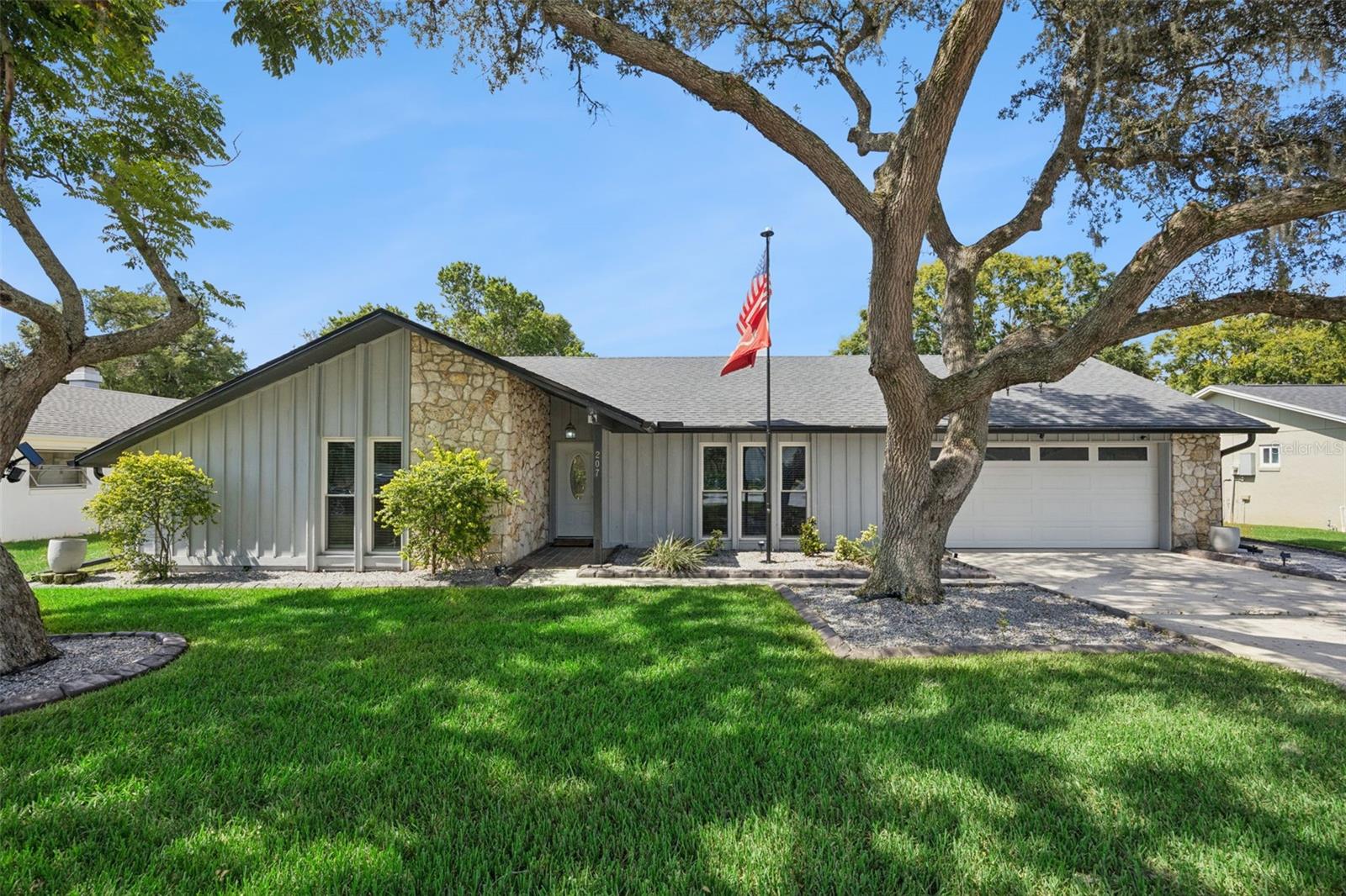 Single Family Residence em LONGWOOD, FL - Daniel Dourado