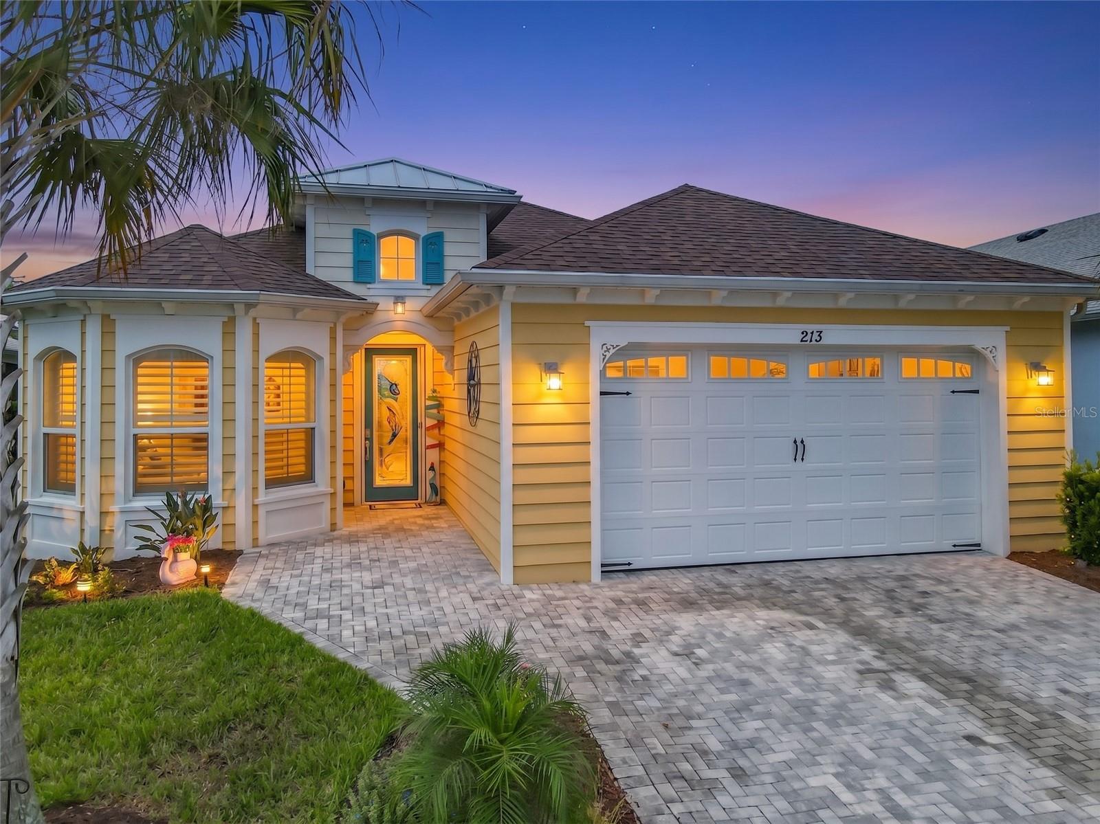 Single Family Residence em DAYTONA BEACH, FL - Daniel Dourado