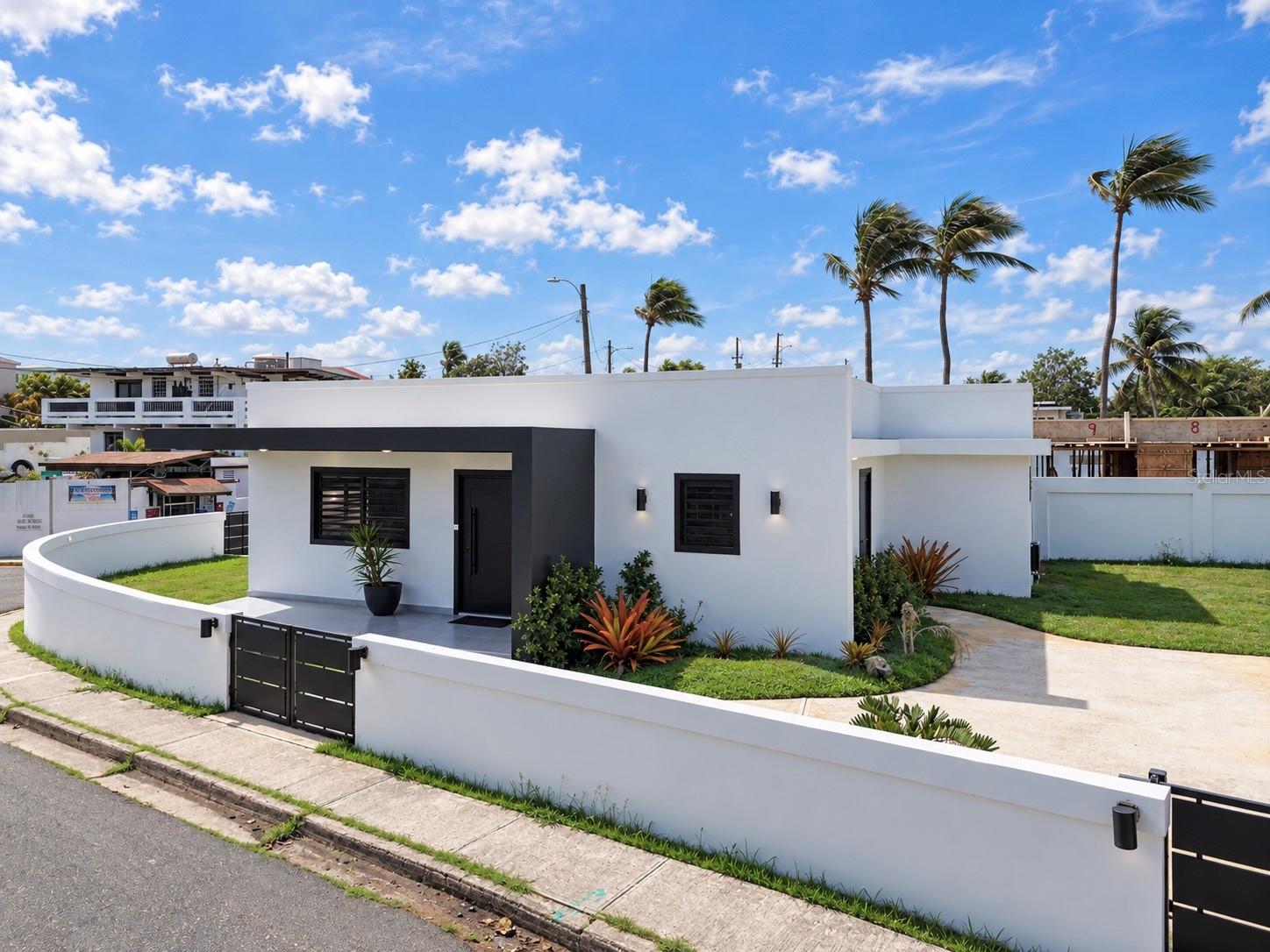 Single Family Residence em DORADO, PR - Daniel Dourado